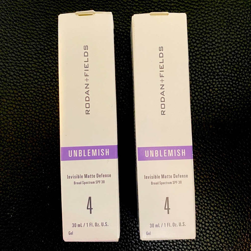 SET of Rodan + Fields Unblemish Invisible Matte Defense 4. Never opened.